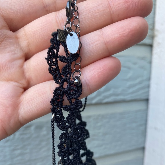 Black Necklace Choker - Picture 5 of 7